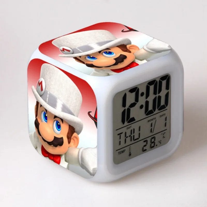 Réveil Mario avec Smoking et Chapeau Blanc