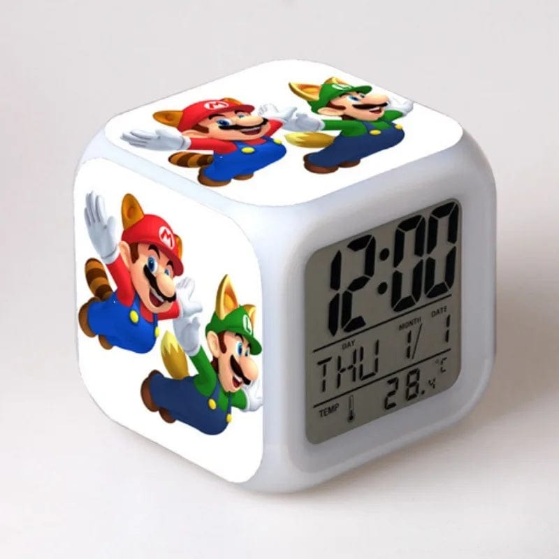 Réveil Mario et Luigi en Costume de Tanuki