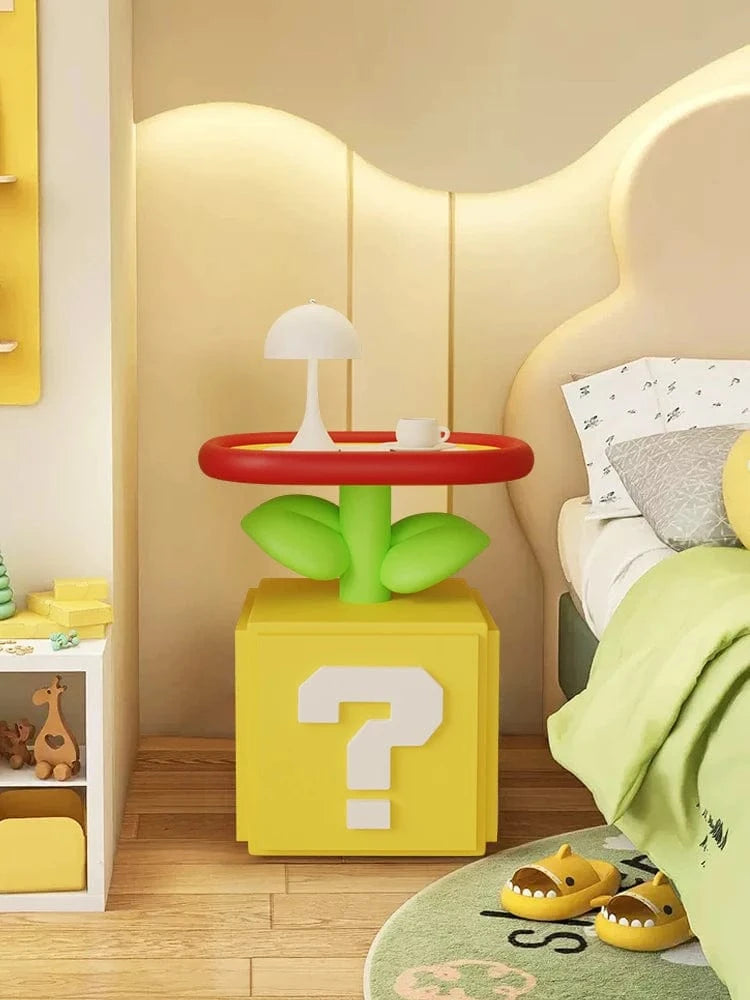 Table D'Appoint Mario - en forme de Bloc Mystère et Fleur de Feu